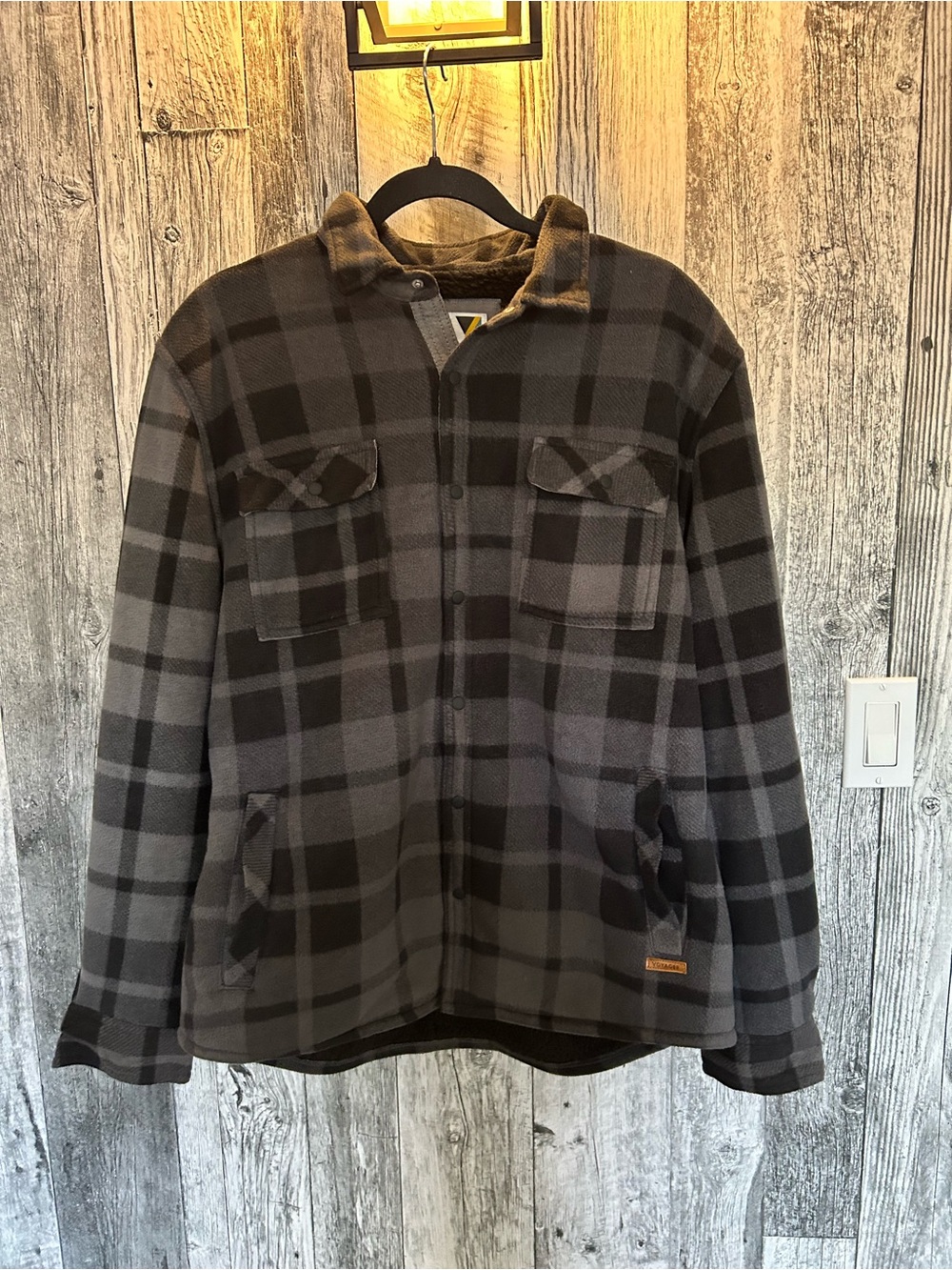 Men's Grey Plaid Lightweight Shirt Jacket